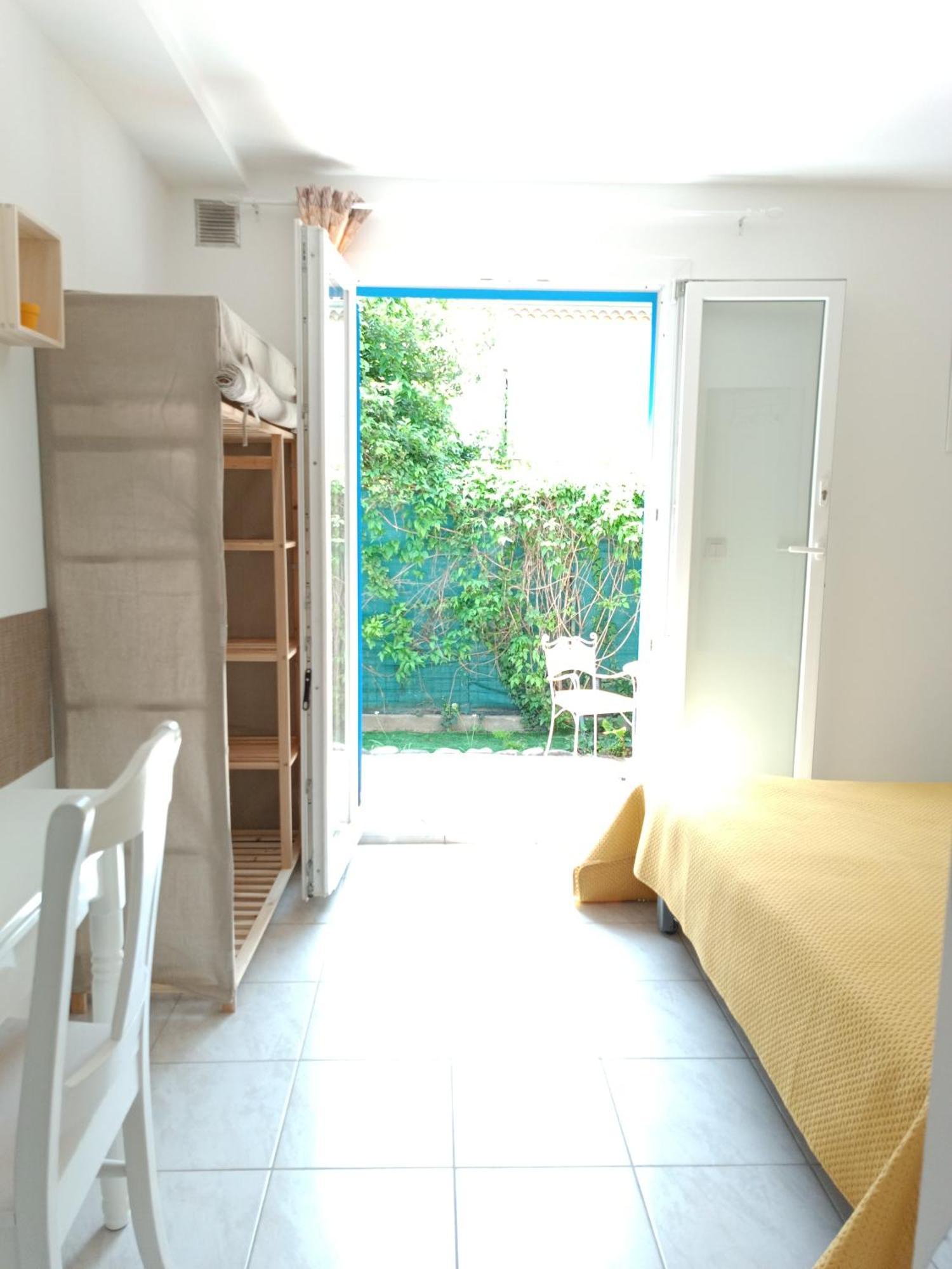 Maison D'Hotes Floribel Кан сюр Мер Стая снимка
